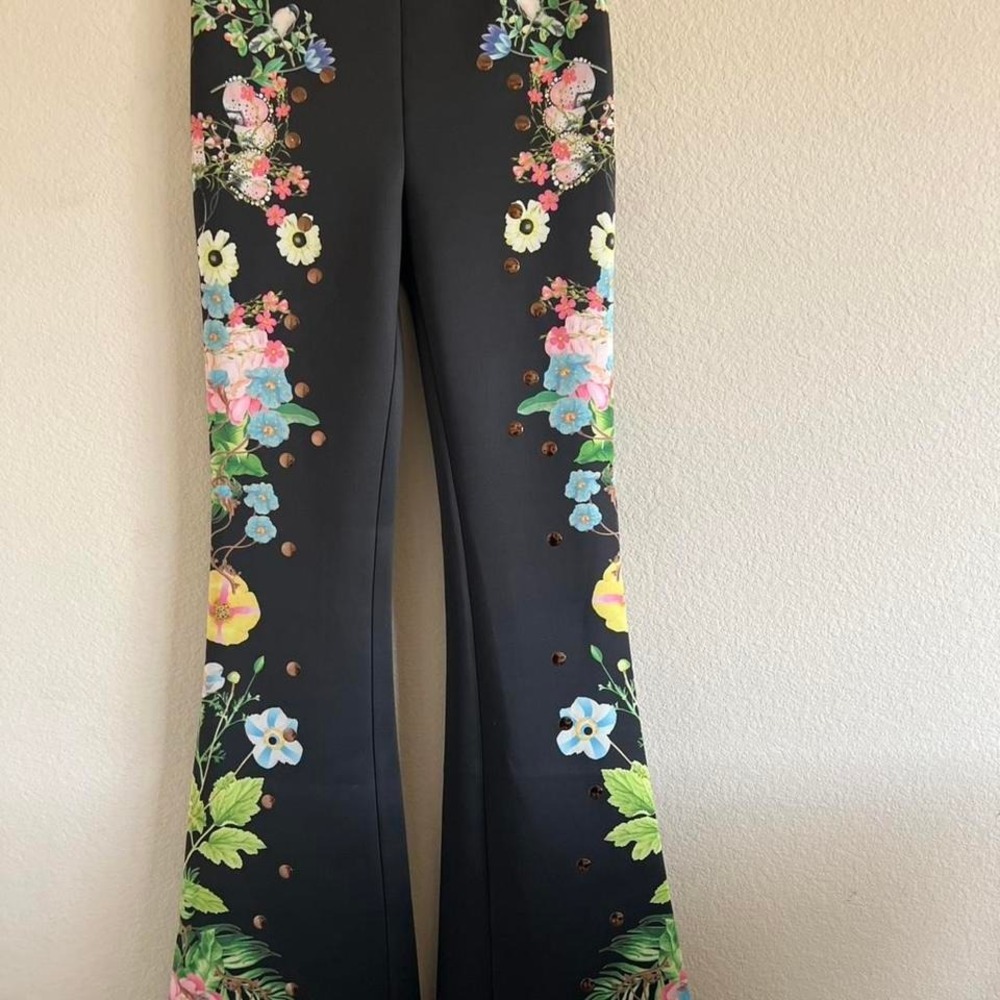 Cynthia Rowley Floral Flare Pants Size 2 | Black Bell Bottom Statement Pants